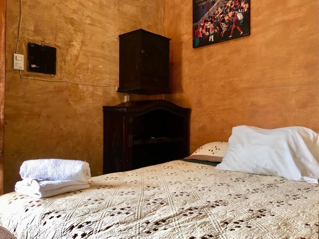 Dionisio Inn アンティグア・グアテマラ エクステリア 写真