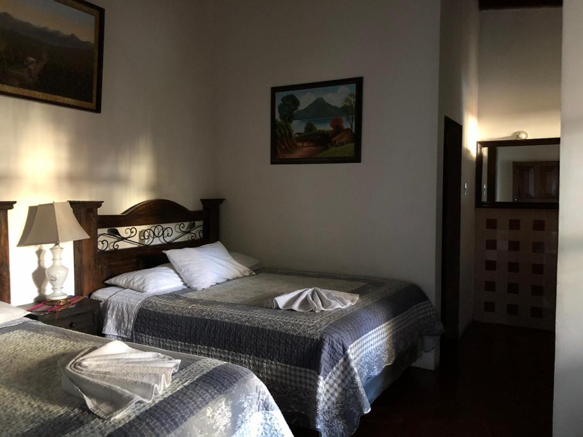 Dionisio Inn アンティグア・グアテマラ エクステリア 写真