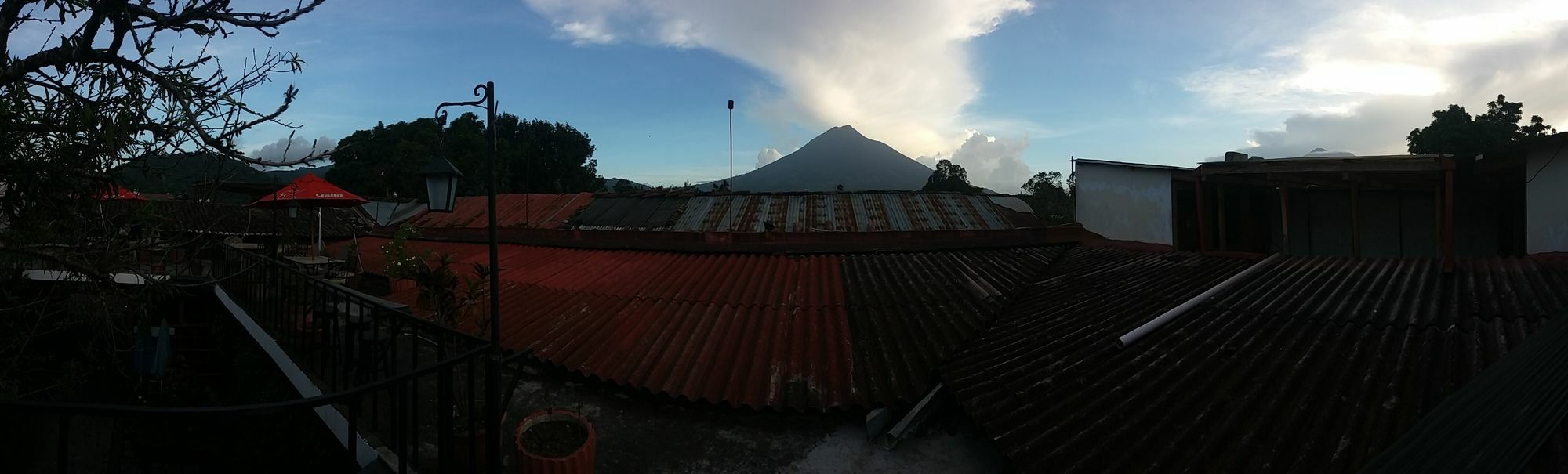 Dionisio Inn アンティグア・グアテマラ エクステリア 写真