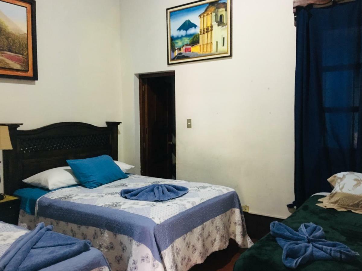 Dionisio Inn アンティグア・グアテマラ エクステリア 写真